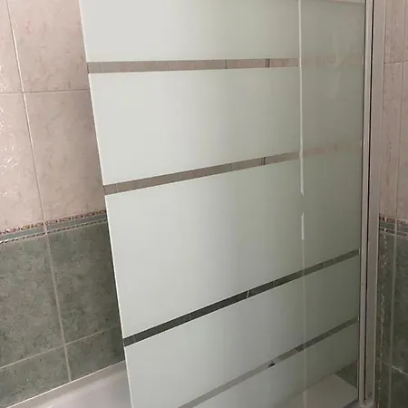 “apartamento Turistico Os Pateirinos “ דירה *