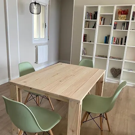 “apartamento Turistico Os Pateirinos “ דירה